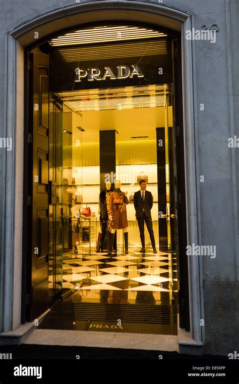 orario negozio prada via lagrange torino|Prada a Torino in Via Lagrange 2Q: ⏰ orari e ☎ telefono.